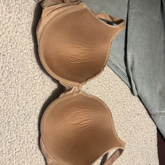 Victoria’s Secret - Picture 3 of 7